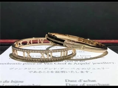 Fashion 18K Gold Diamond Bracelet , Medium Size Tif fany T Two Hinged Bangle